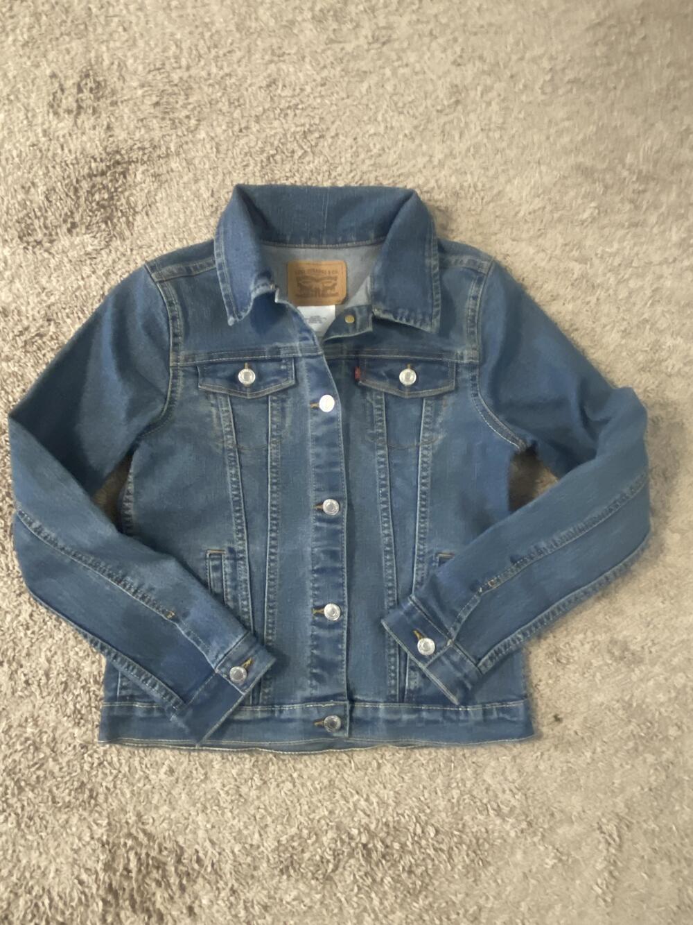 Levi's Jacket Youth XL Blue Denim Jean Trucker Button Front Pockets Casual